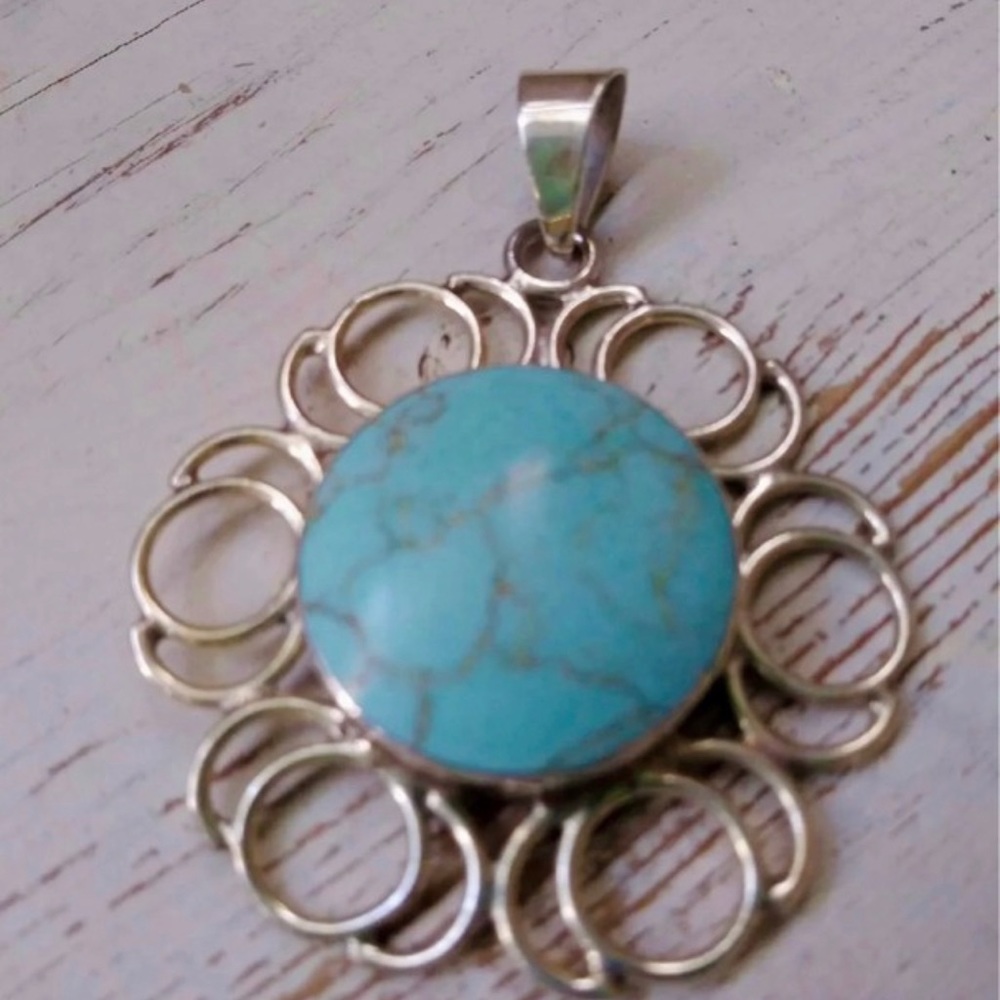 “MEXICO 925” Sterling Silver Genuine Turquoise Stone Large Sun Pendant